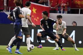 阿斯：由于红军、蓝军和曼联的竞争，皇马将在今夏签下赫伊森.